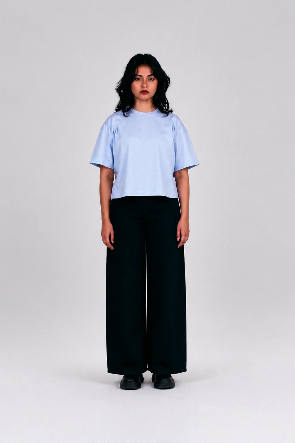 Cropped Tee Light Blue
